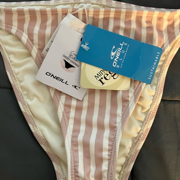 NWT O’Neill Swim Bikini Bottom - Picture 4 of 5
